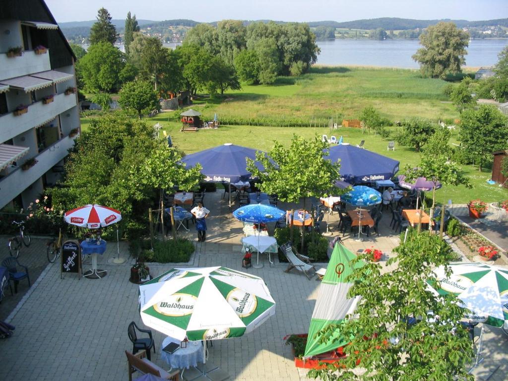 Insel-hof Hotel-garni 3* Reichenau